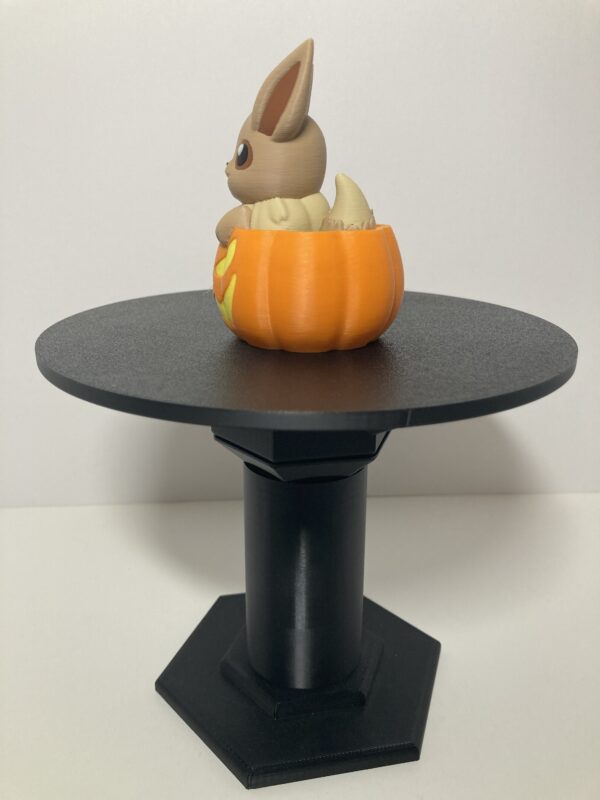 Eevee in a Pumpkin Figure - Image 3