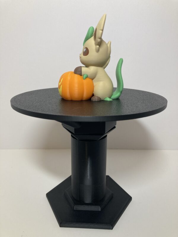 Leafeon in a Pumpkin Figure - Image 2